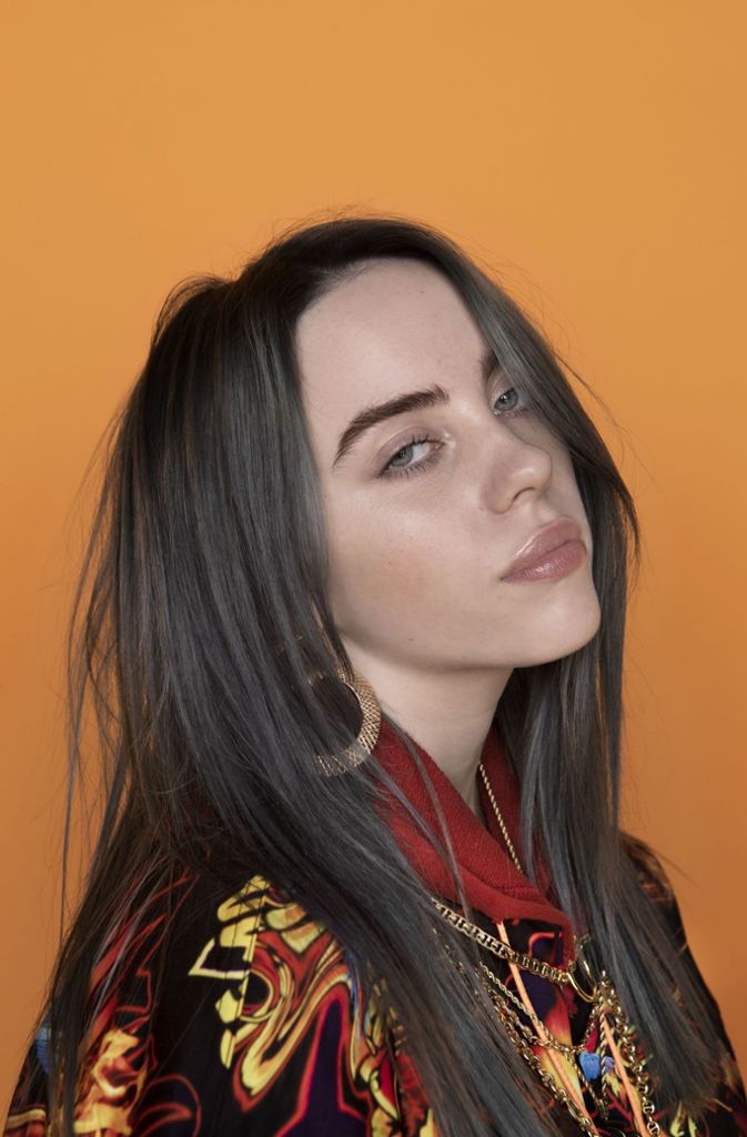 „If you don’t stop, I’ll call your dad“ Billie Eilish in „Party Favor“