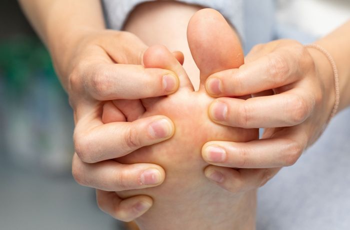 Hilfe gegen Pilzinfektionen: So werden Sie  Ihren Fußpilz wieder los