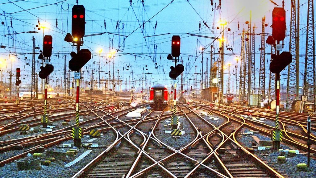 Deutsche Bahn: Forderung nach Bahnreform wird lauter