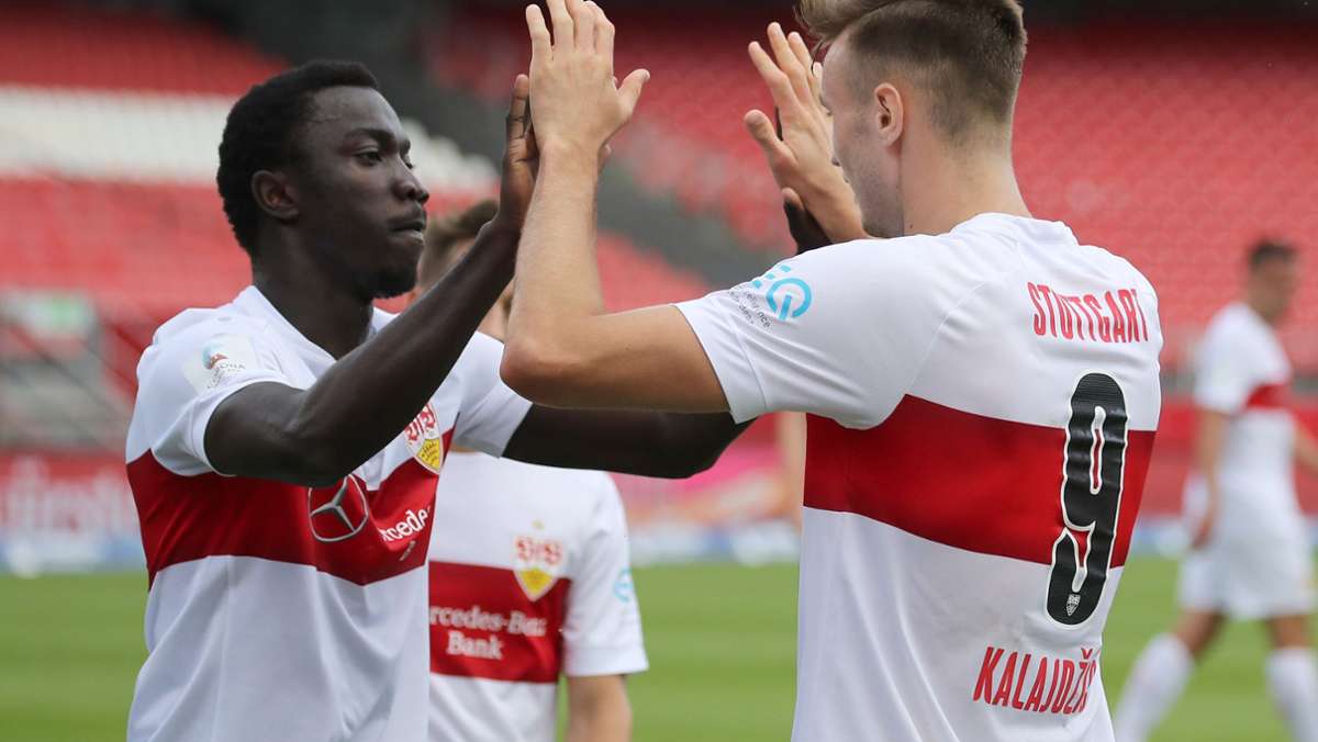  Beim 6:0-Kantersieg gegen den 1. FC Nürnberg zeigten nahezu alle Profis des VfB Stuttgart eine formidable Leistung. Silas Wamangituka stellte die Weichen früh auf Erfolg – und ist somit unser „Spieler des Spiels“. 