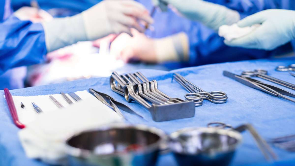 Organtransplantation: US-Mediziner setzen Patienten erstmals erfolgreich Schweineherz ein