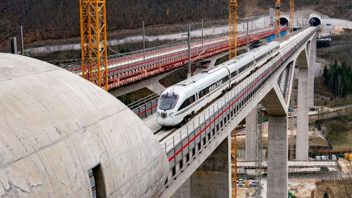 Bahn testet zwischen Wendlingen und Ulm: Erster ICE auf Neubaustrecke