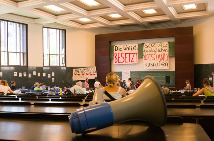 Klimaaktivisten räumen besetzten Hörsaal