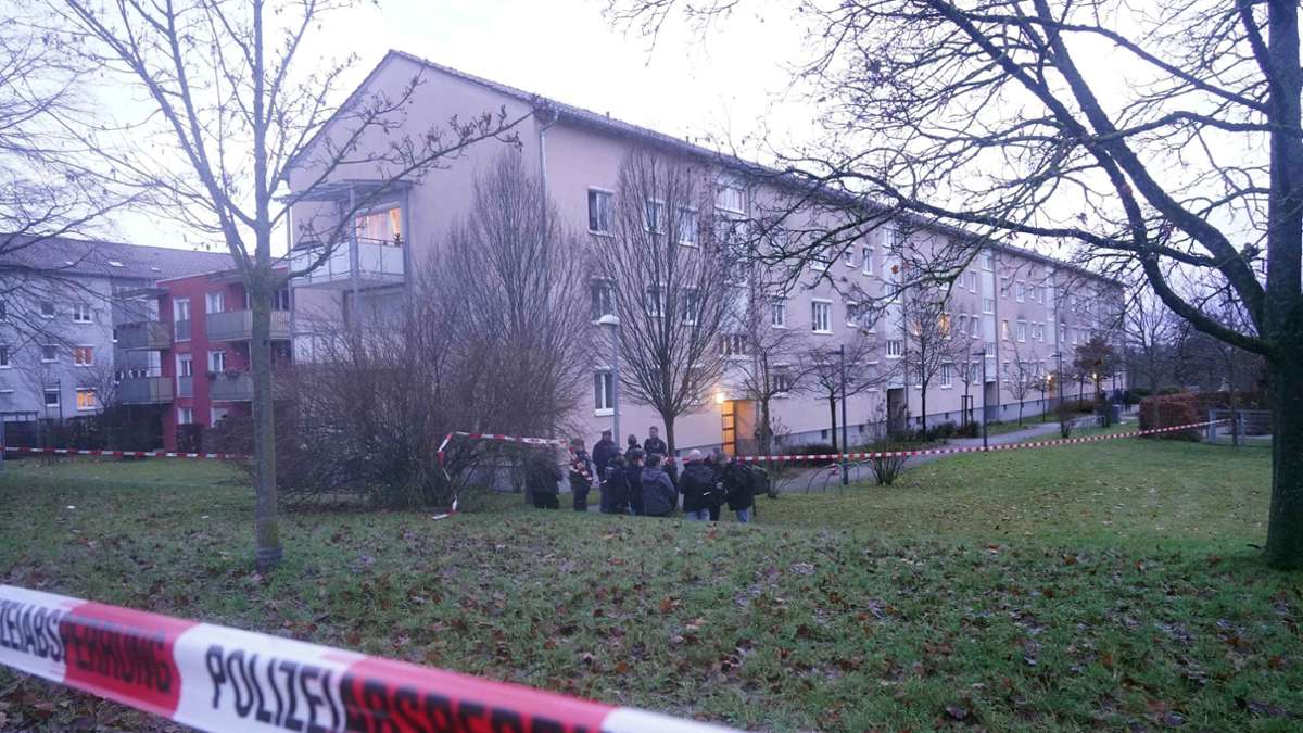 Polizei sucht Hinweise: Bluttat Fasanenhof – wer hat die Täter flüchten sehen?