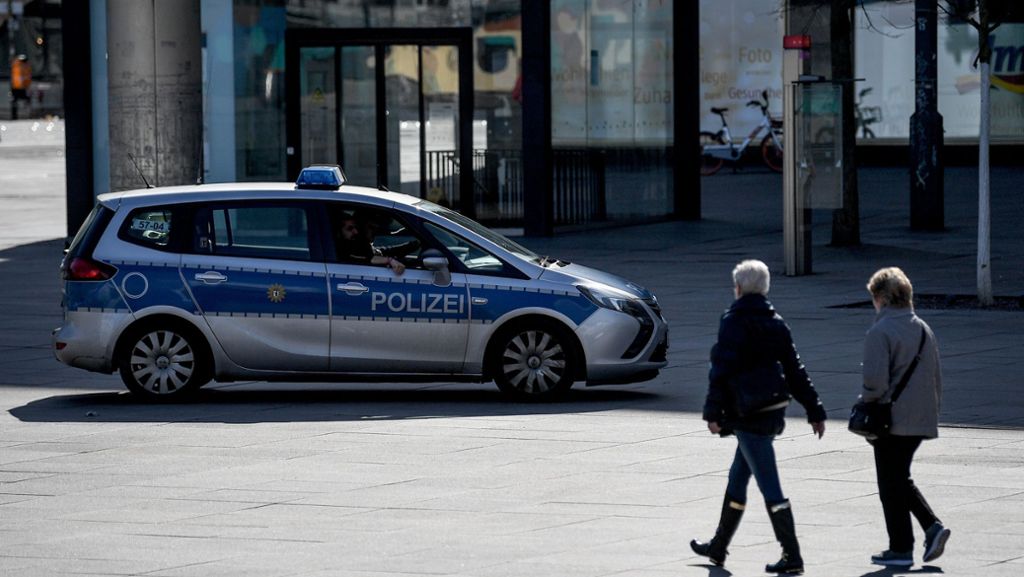 Polizeikontrolle im Kreis Ludwigsburg: Trio verstößt gegen Corona-Verordnung – und wird mit Drogen erwischt