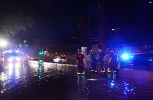 In Stuttgart kam es zu Überschwemmungen. Foto: Andreas Rosar / Fotoagentur-Stuttg