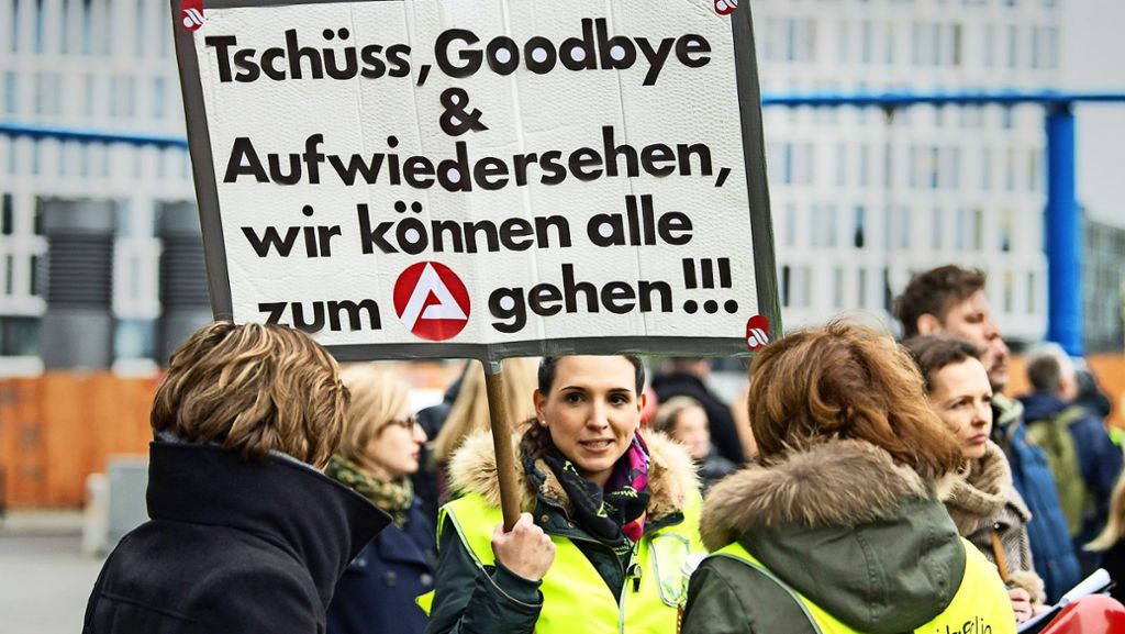 Regierung und Lufthansa unter Druck: Abgekartetes Spiel bei Air-Berlin-Deal?