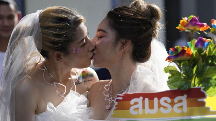 Thailands Parlament macht Weg für gleichgeschlechtliche Ehe frei