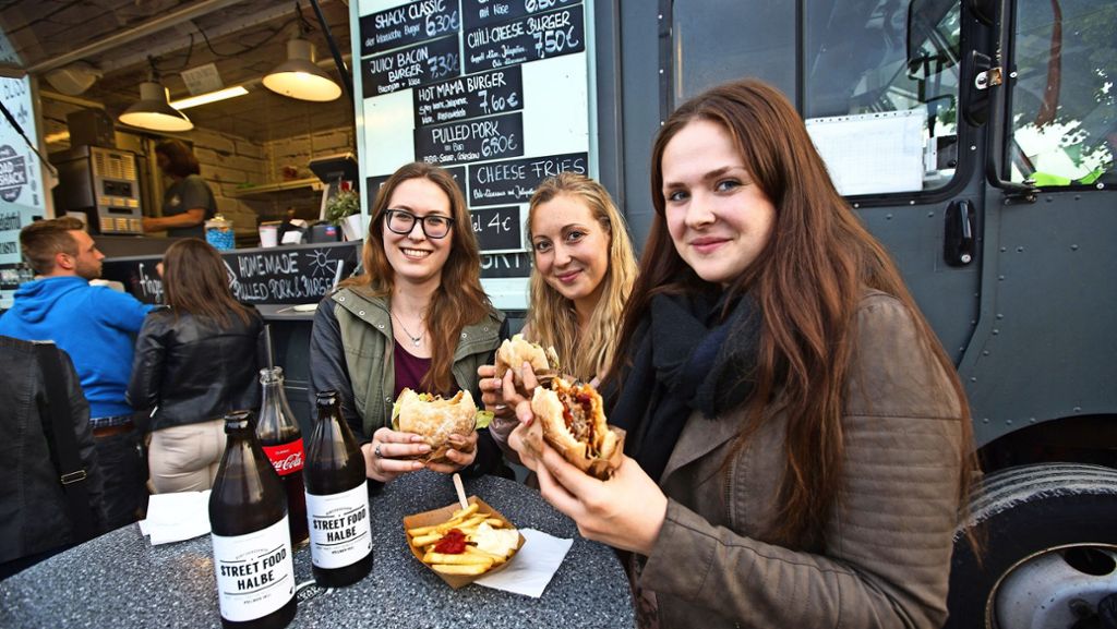 Street Food Festival in Kirchheim: Burger und dazu Regio-Bier aus Notzingen