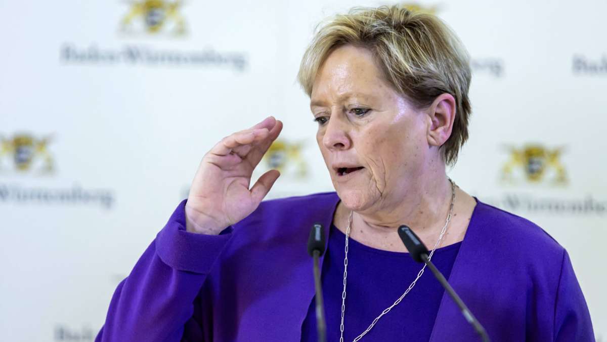 Landtagswahl in Baden-Württemberg: Politexperte sieht Kretschmann gegenüber Eisenmann klar im Vorteil