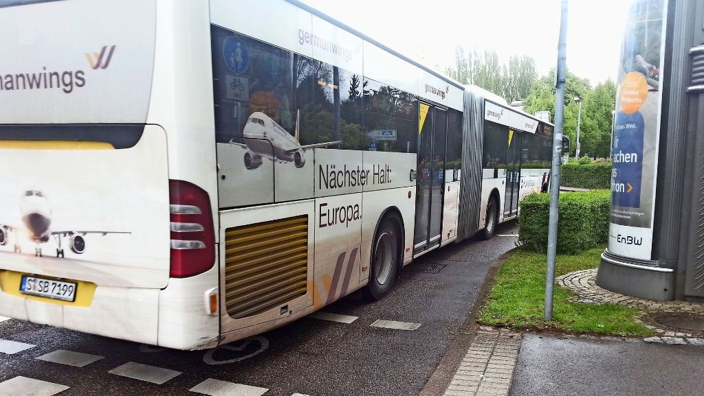 Bus zwischen Neckartal und Flughafen: Chancen für verlängerte Linie 65 stehen gut