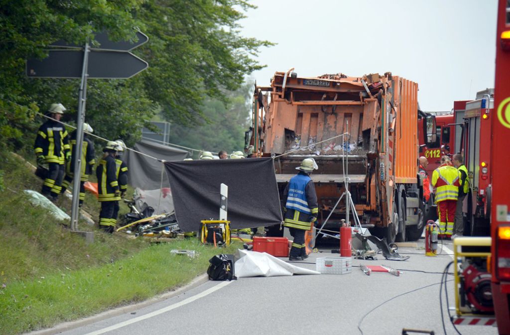 Der tragische Unfall mit einem Müllwagen wird nun vor Gericht verhandelt. Foto: dpa