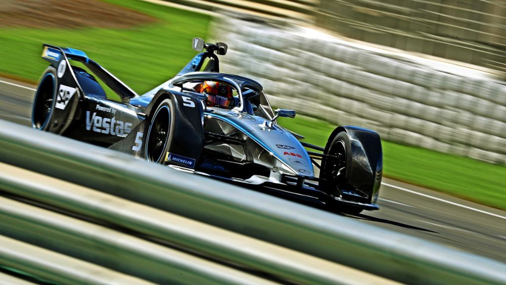 Mercedes-Teamchef spricht: Ian James bricht eine Lanze: „Man muss die Formel E erleben“