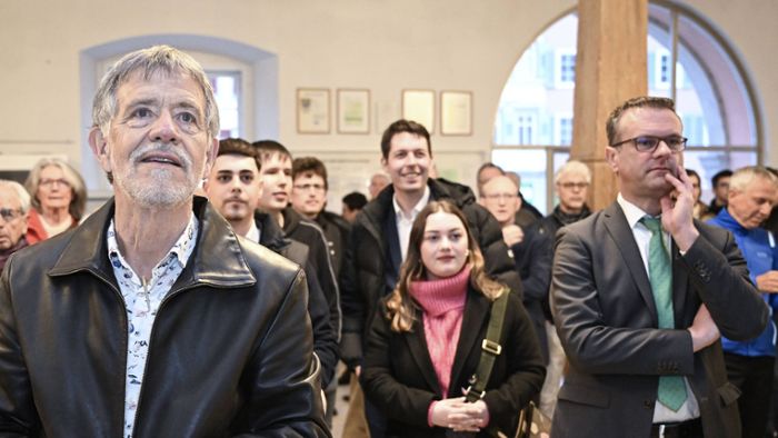 OB-Wahl in Rottenburg: Ein Rentner ärgert  den Rathauschef