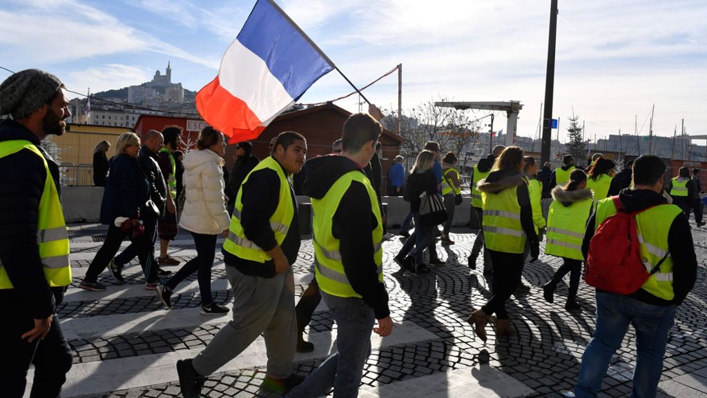 Frankreich in Aufruhr: Die Gelbwesten weisen den Weg
