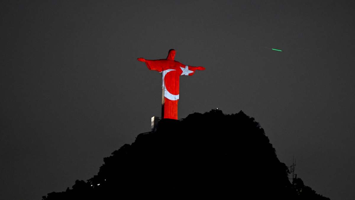 Rio de Janeiro: Christus-Statue leuchtet in Farben der Türkei und Syriens