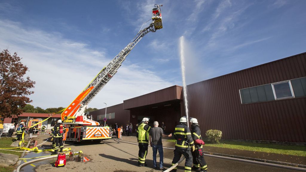 Feuerwehr Göppingen probt den Ernstfall: Wasser aus Hydrant reicht nicht