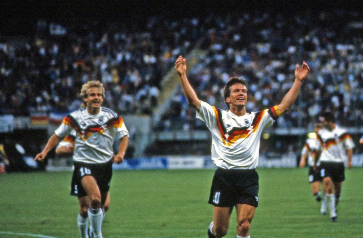 Als Kapitän führte Lothar Matthäus die deutsche Mannschaft zum WM-Titel – seine beste Leistung zeigte der Antreiber von Inter Mailand aber schon im Eröffnungsspiel: Beim 4:1 gegen Jugoslawien erzielte er zwei Tore.