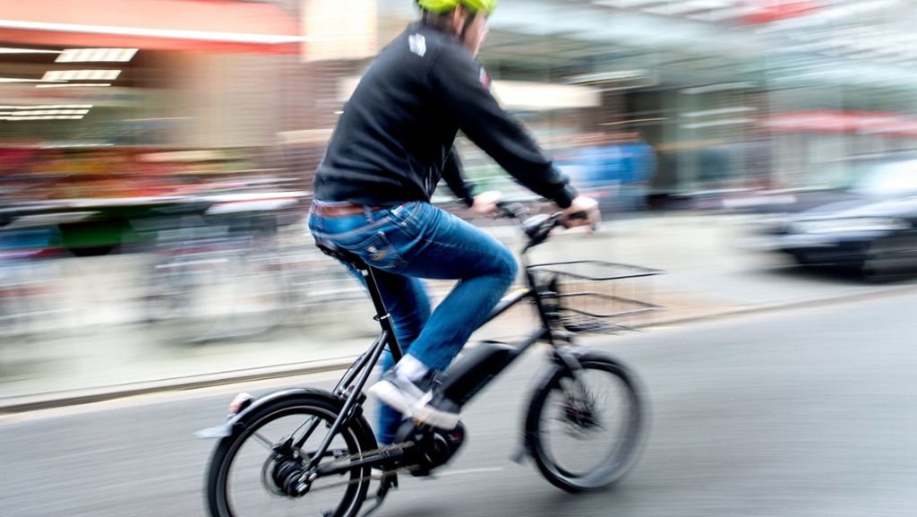 Tödliche Unfälle mit E-Bikes: Allianz warnt vor höherem Todesrisiko