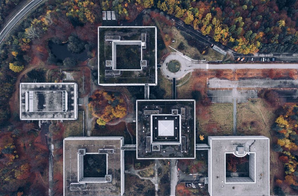 Versunkene Geisterstadt am Rande von Vaihingen: die ehemalige IBM-Zentrale