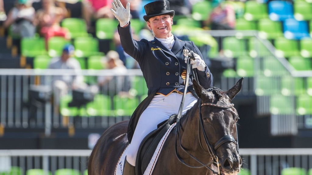  Olympia-Siegerin Isabell Werth geht bei den Stuttgart German Masters im November mit ihrem Pferd Weihegold an den Start. Für Dressurreiter sei das Turnier „ein absolutes Highlight“, sagt sie. 