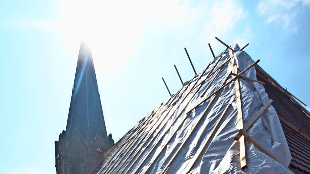 Rutesheim: Ein Pilz  frisst Dachstuhl der Johanneskirche