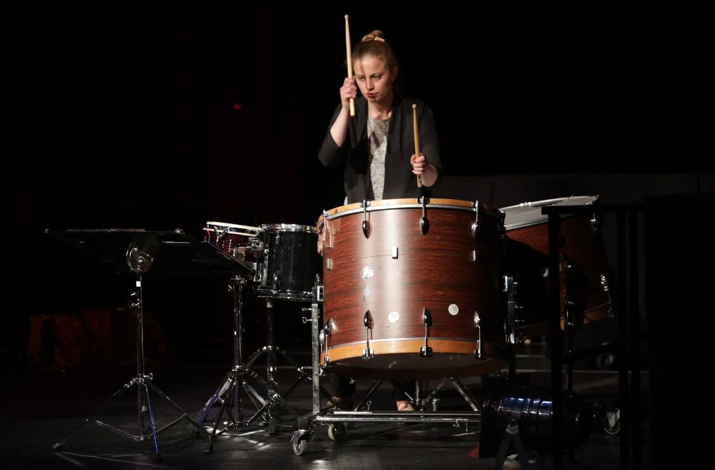 Den Auftakt machte die Percussionistin Vanessa Porter.