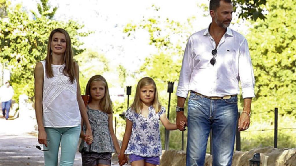 Royals im Urlaub: Wo Mathilde und Letizia so richtig ausspannen
