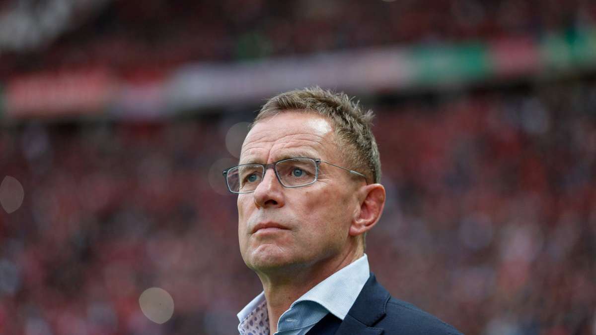  Dem ersten Auftritt an der Seitenlinie bei Manchester United steht nichts mehr im Wege. Am Freitag wird Ex-VfB-Coach Ralf Rangnick beim englischen Top-Club vorgestellt. 