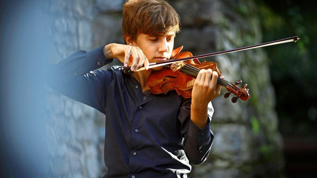 Lewin Creuz und seine Geige: Junger Musiker aus Leidenschaft