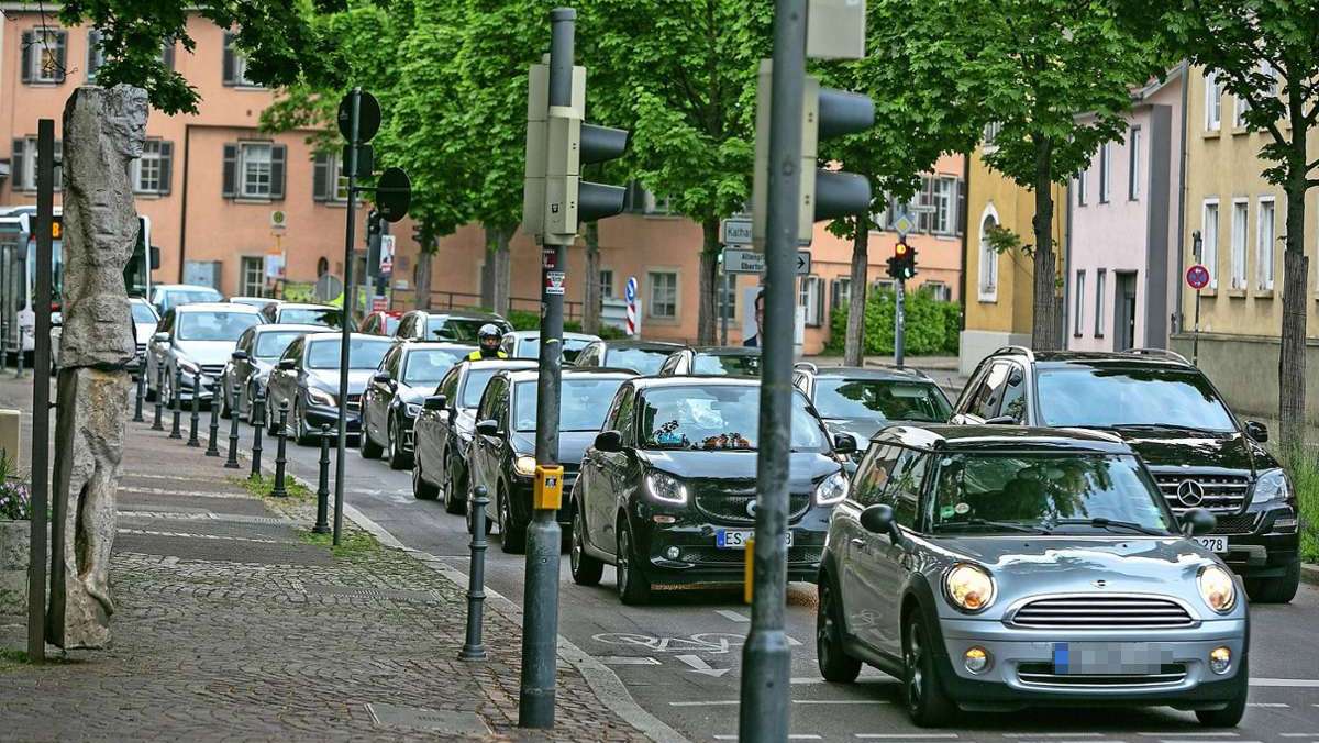 Verkehr in Esslingen: Auf dem Altstadtring kann es bald eng werden