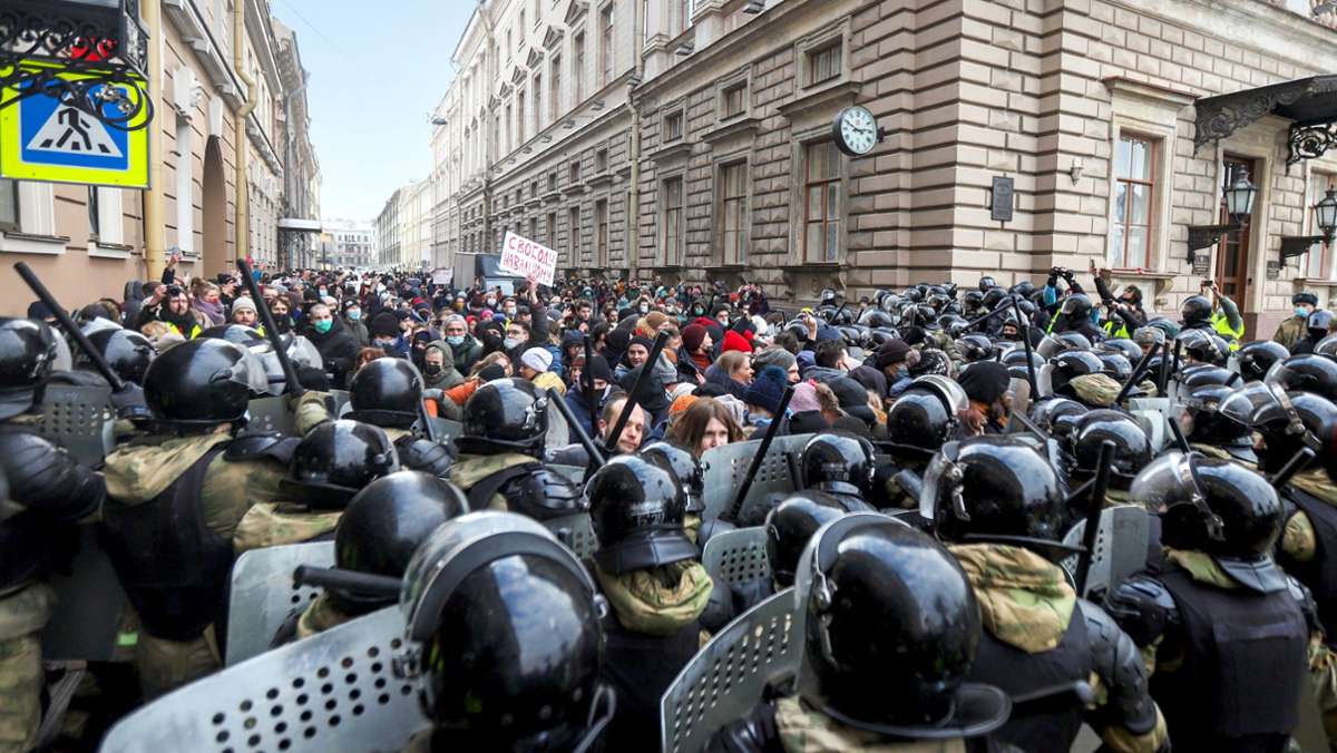 Demos für Nawalny: Protest in der Provinz: Risiko für Putin?