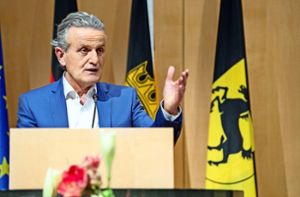 Stuttgarts neuer OB Frank Nopper legt  Amtseid ab