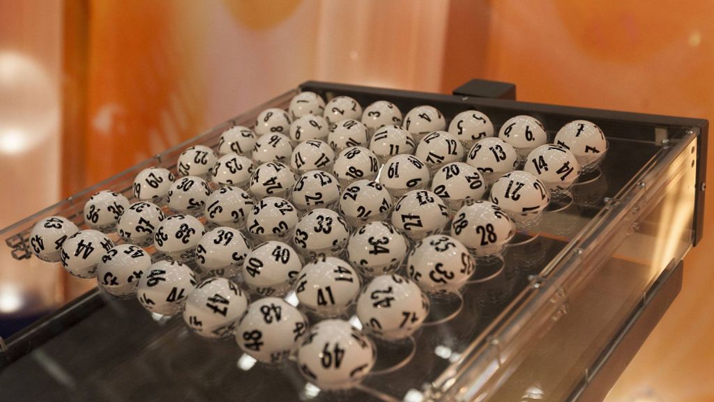 Ziehung im Spiel 77: Lottospieler aus Raum Herrenberg gewinnt 1,1 Millionen Euro