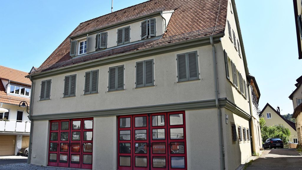  Viele Gebäude der Freiwilligen Feuerwehren sind in die Jahre gekommen und entsprechen nicht mehr heutigen Standards. Allein acht Feuerwehrhäuser in den oberen Neckarvororten müssten neu gebaut werden. 