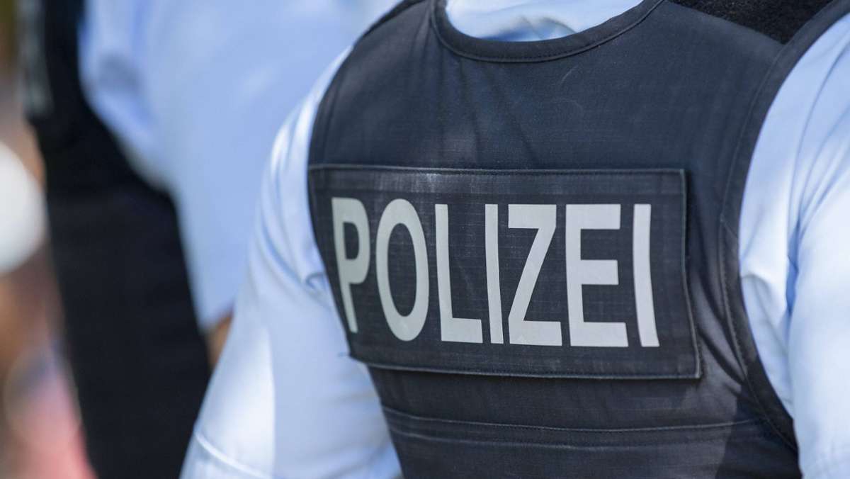 Streit zwischen Männern eskaliert: Polizei nimmt mutmaßliche Messerangreifer fest