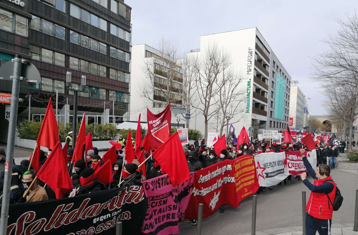 Danach liefen die Demonstrierenden in Richtung Charlottenplatz.