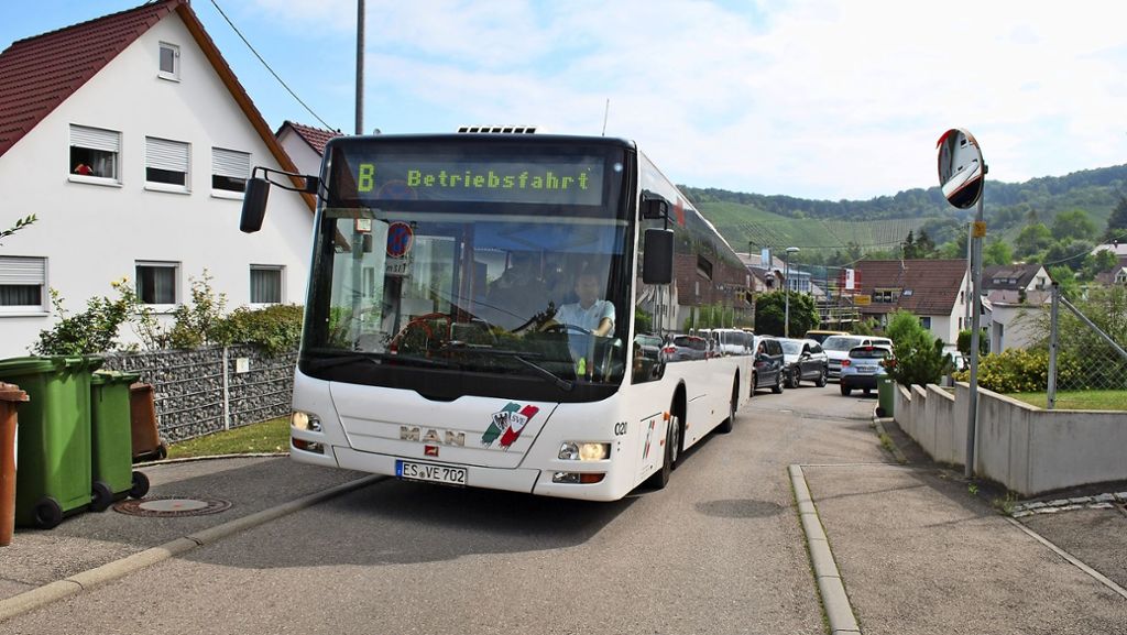 Linie 109 soll durch  Uhlbach fahren: Haltestelle in der Tiroler Straße gefordert