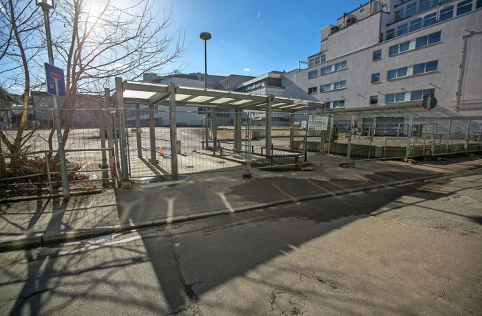 Parkplatz auf Karstadt-Areal ist gesperrt