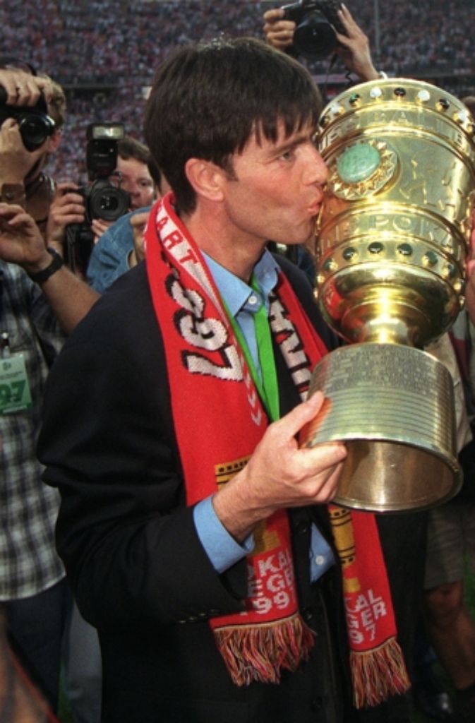 Den Pott holte der VfB Stuttgart damals unter einem gewissen Joachim Löw.