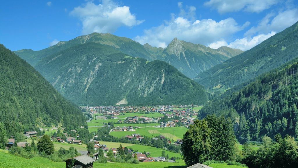 Unglück bei Mayrhofen im Zillertal: Deutscher Bergsteiger stürzt 150 Meter in den Tod