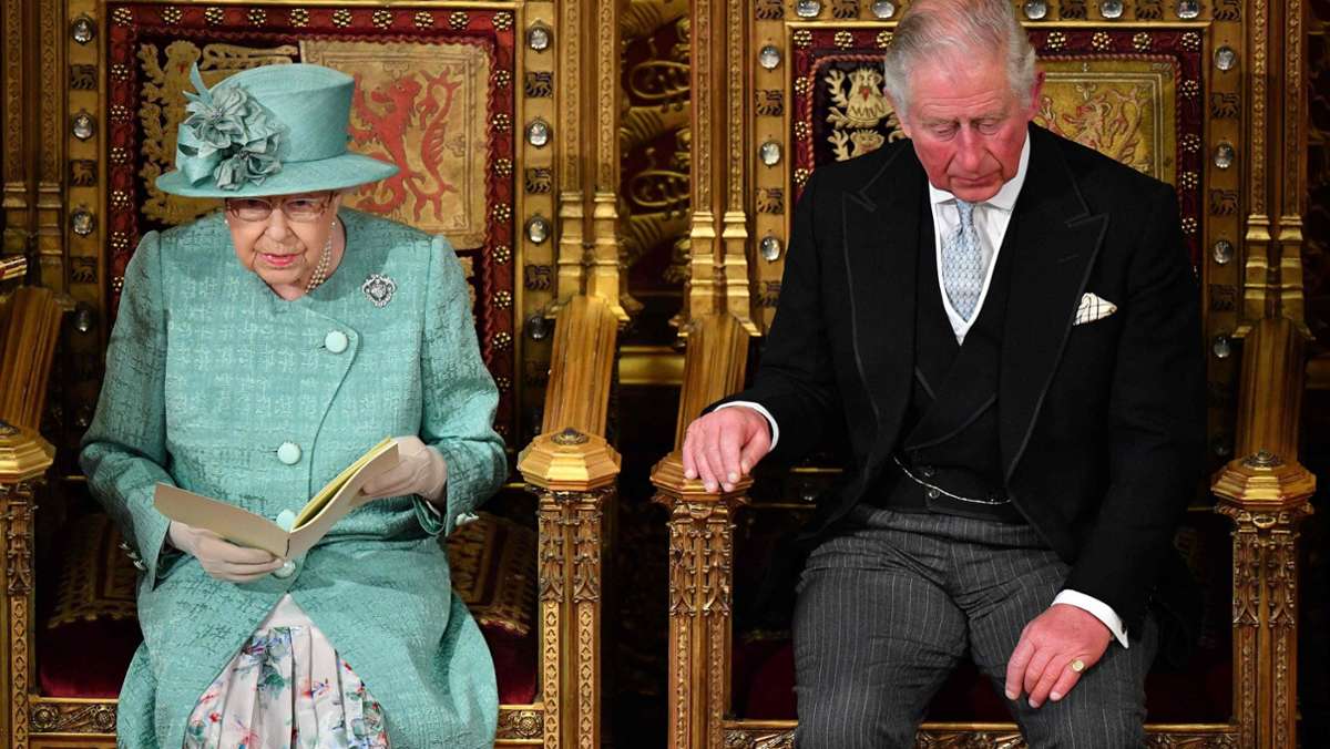 Von Prinz Charles: Queen lässt sich bei Parlamentseröffnung vertreten