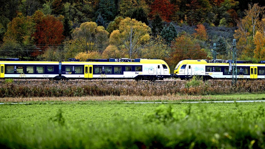 Kritik an Go-Ahead auf der Remsbahn: Sigel  fordert schon mal Doppelstockzüge ein