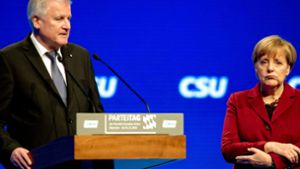 CSU-Politiker baut Merkel-Figur in seine Modelleisenbahn ein