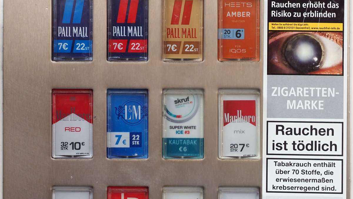 Silvester in Bempflingen: Unbekannte sprengen einen Zigarettenautomat