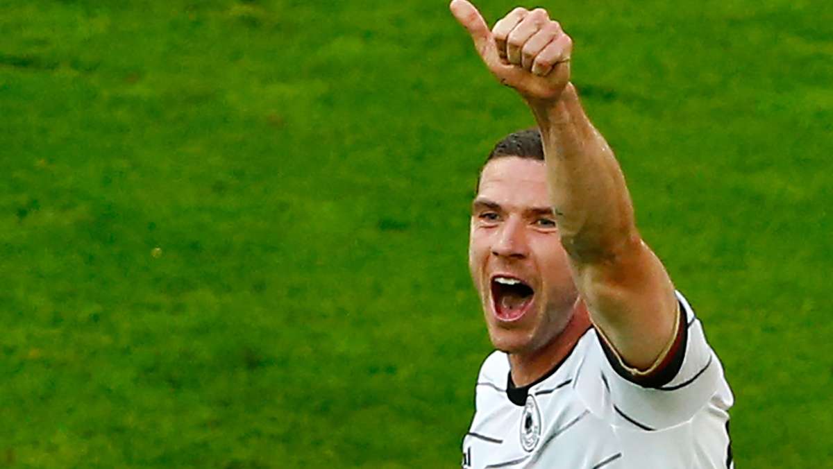  Robin Gosens hat alles andere als einen gewöhnlichen Karriereweg hingelegt. Nun spielt er für Deutschland, demnächst dann bei der EM – und mit Cristiano Ronaldo hat er noch eine Rechnung offen. 