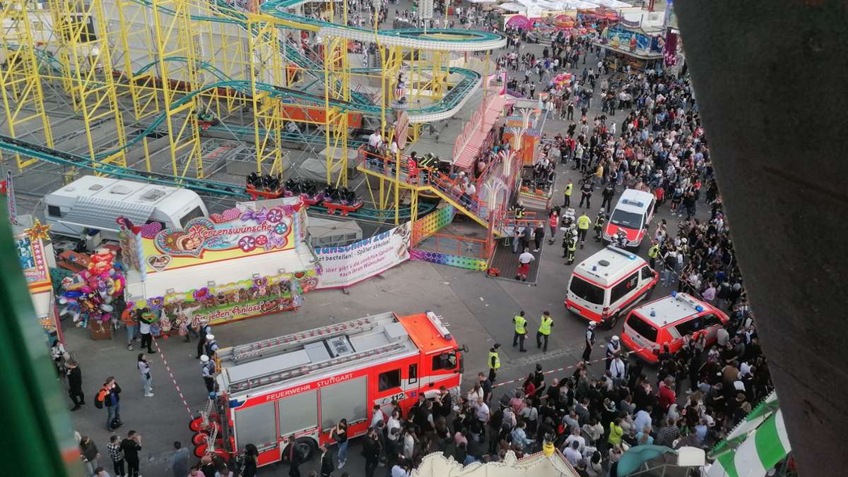 Stuttgart-Bad Cannstatt: Feuerwehr rückt zum Frühlingsfest aus und muss Frau retten