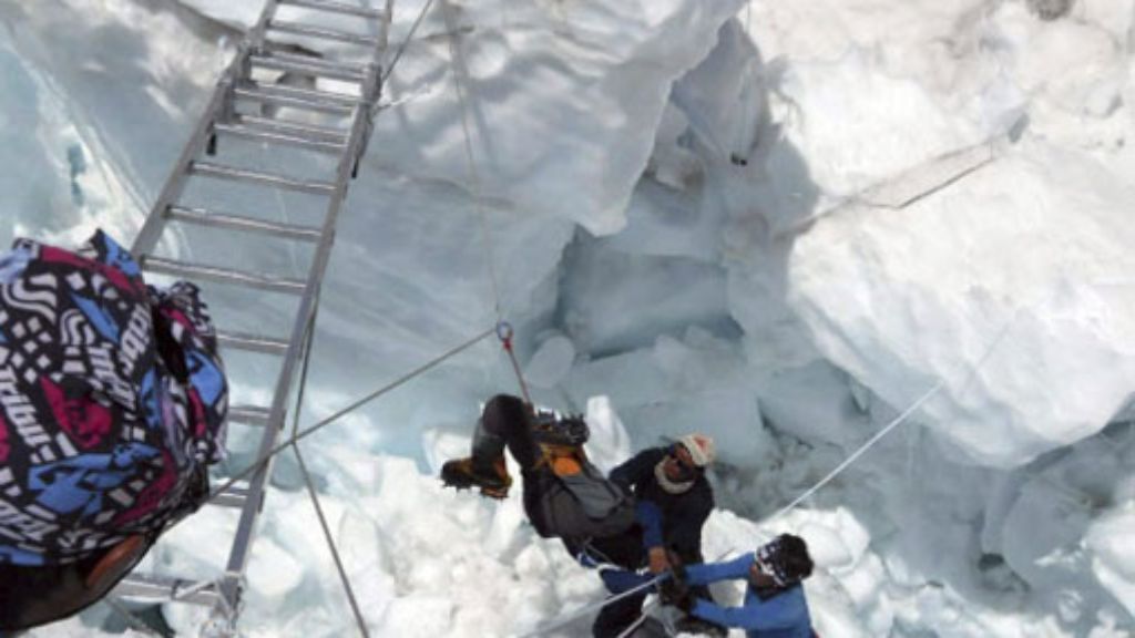 Lawine am Mount Everest: Die meisten Toten sind geborgen