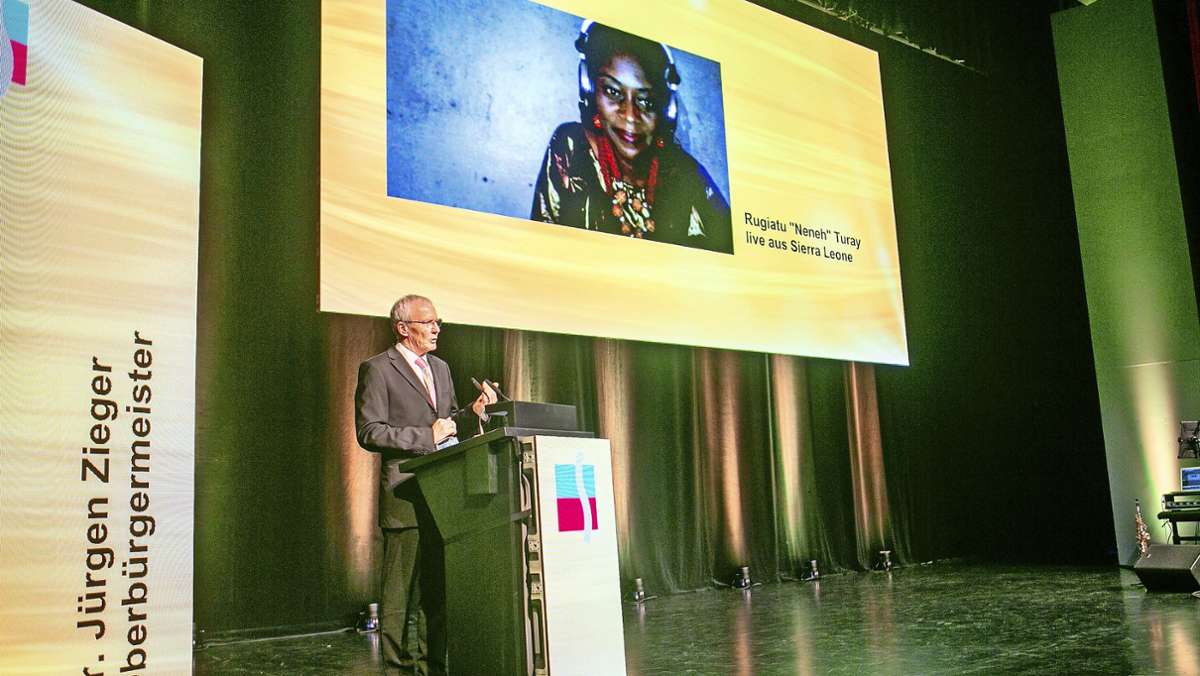Esslinger Haecker-Preis: Rugiatu Turay für Kampf gegen Genitalverstümmelung ausgezeichnet