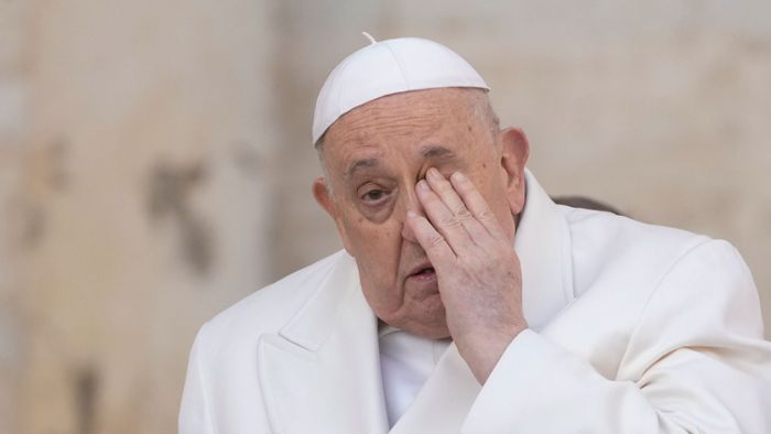 Papst empfiehlt in Ukraine-Krieg 
